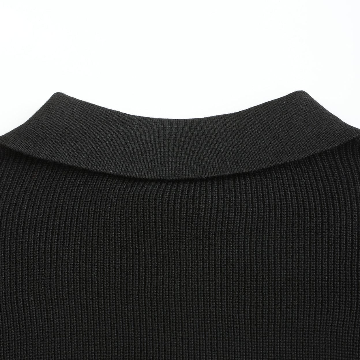 Cesaure Quarter-Zip Collar Sweater